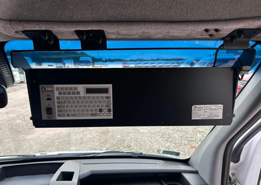 Minibus, Passenger van Mercedes-Benz Sprinter 519: picture 15