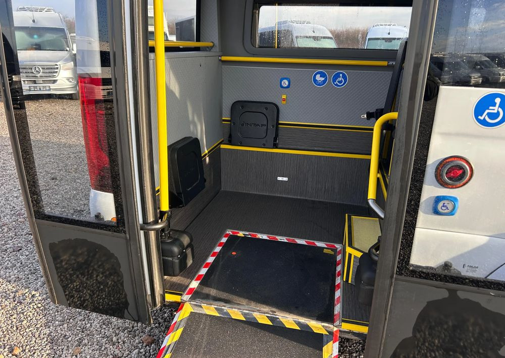 Mercedes-Benz eSprinter CITY - City bus, Electric bus: picture 4 Mercedes-Benz eSprinter CITY - City bus, Electric bus: picture 4