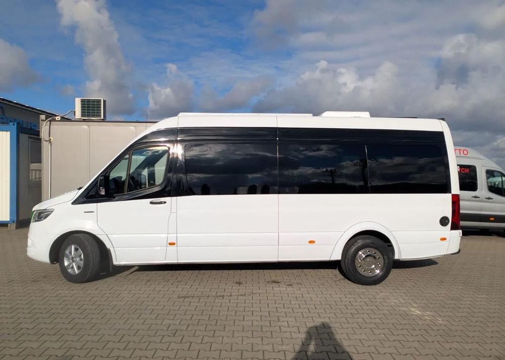 New Minibus, Electric bus Mercedes-Benz eSprinter: picture 13