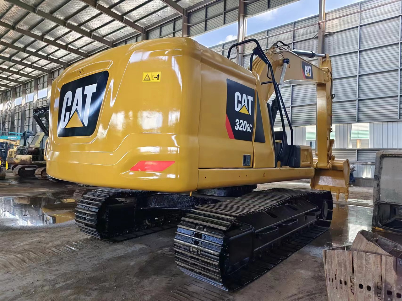 CATERPILLAR 320GC CAT 320 - Crawler excavator: picture 1 CATERPILLAR 320GC CAT 320 - Crawler excavator: picture 1
