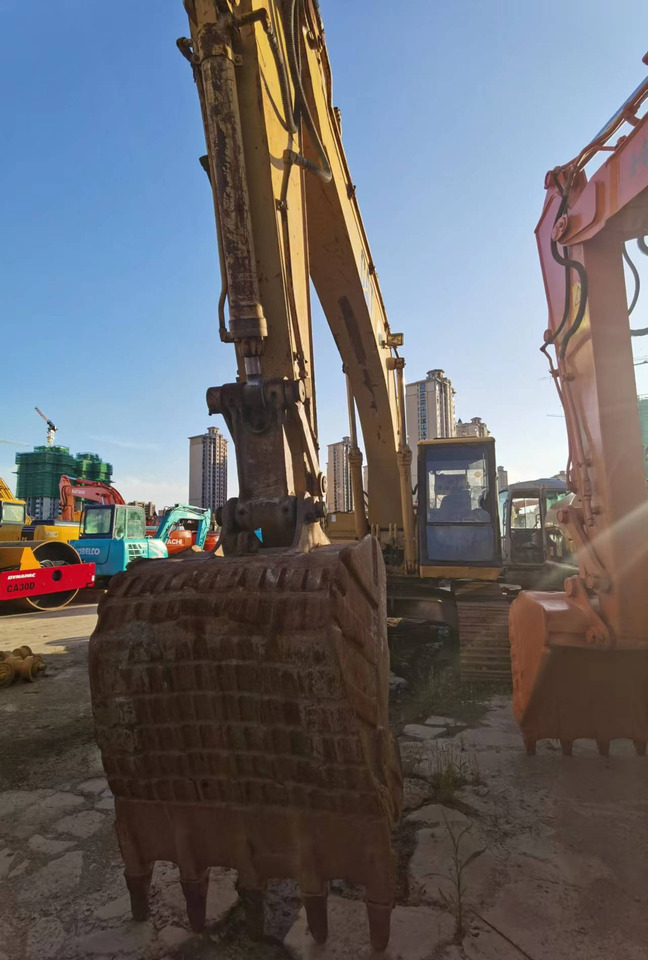 CATERPILLAR E200B - Crawler excavator: picture 2 CATERPILLAR E200B - Crawler excavator: picture 2