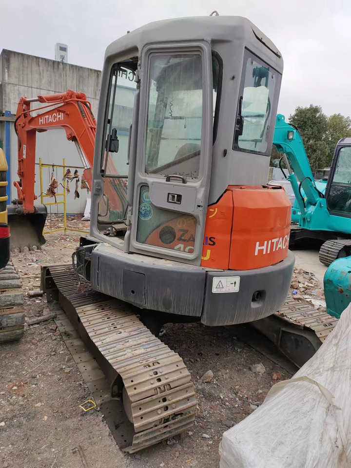 HITACHI ZX40U - Mini excavator: picture 1 HITACHI ZX40U - Mini excavator: picture 1