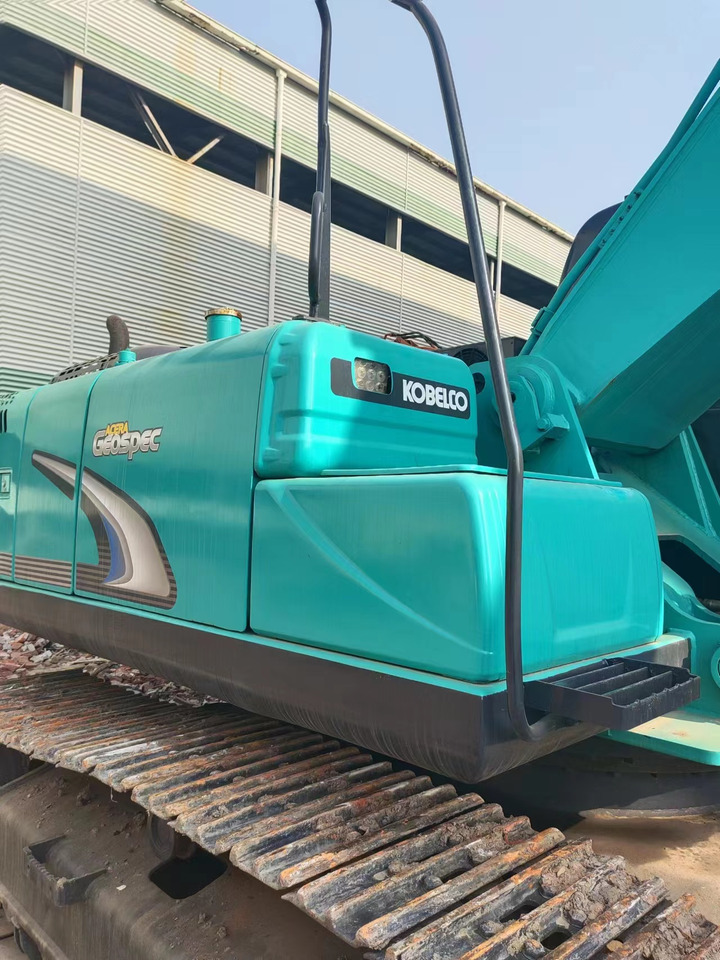 KOBELCO SK350LC-8 - Crawler excavator: picture 3 KOBELCO SK350LC-8 - Crawler excavator: picture 3