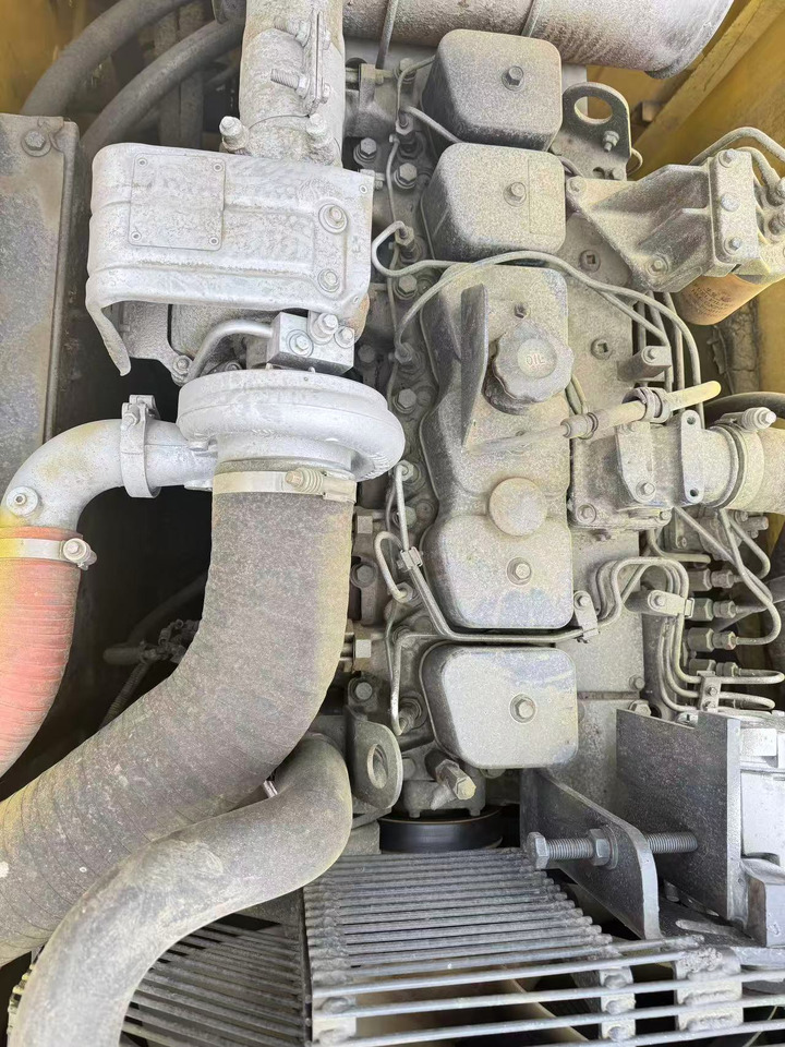 KOMATSU PC200-7 - Crawler excavator: picture 4 KOMATSU PC200-7 - Crawler excavator: picture 4