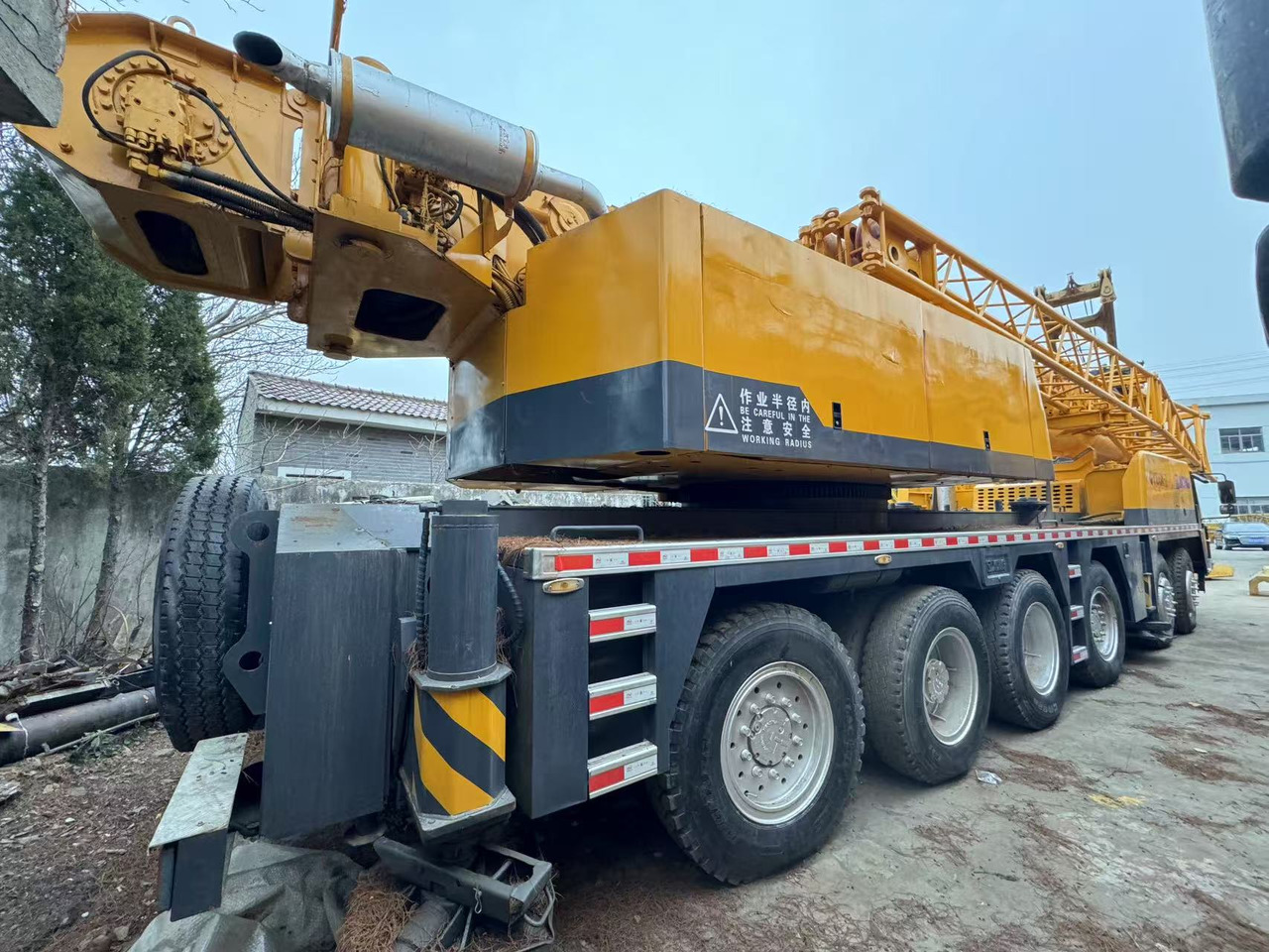 XCMG QY100K - Mobile crane: picture 2 XCMG QY100K - Mobile crane: picture 2