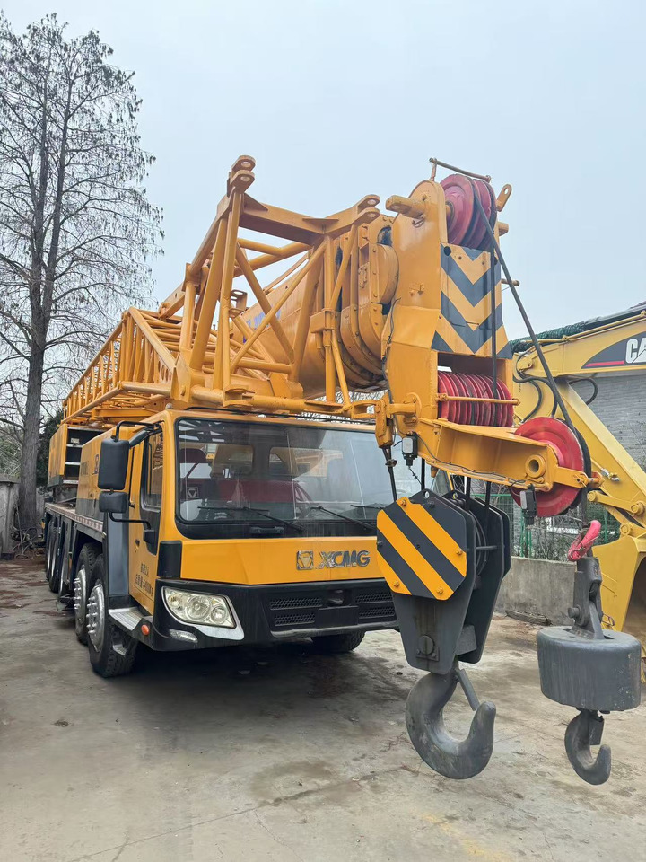 XCMG QY100K - Mobile crane: picture 1 XCMG QY100K - Mobile crane: picture 1