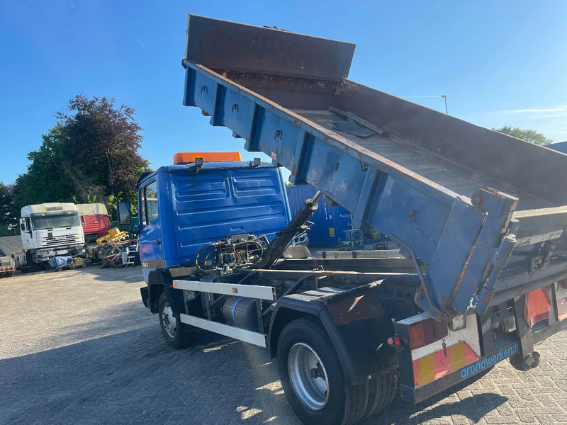 Mercedes-Benz 914 Tipper - Tipper: picture 4 Mercedes-Benz 914 Tipper - Tipper: picture 4