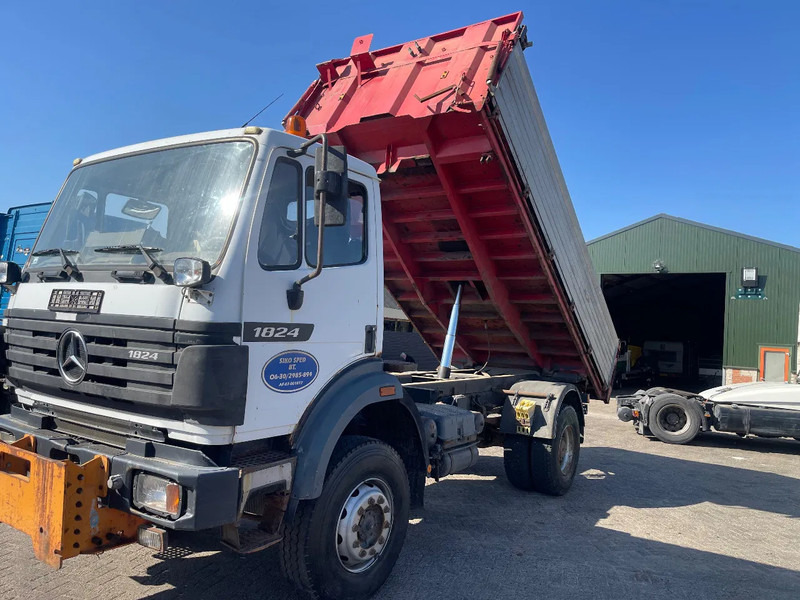 Mercedes-Benz SK 1824 TIPPER 4x4 - Tipper: picture 2 Mercedes-Benz SK 1824 TIPPER 4x4 - Tipper: picture 2