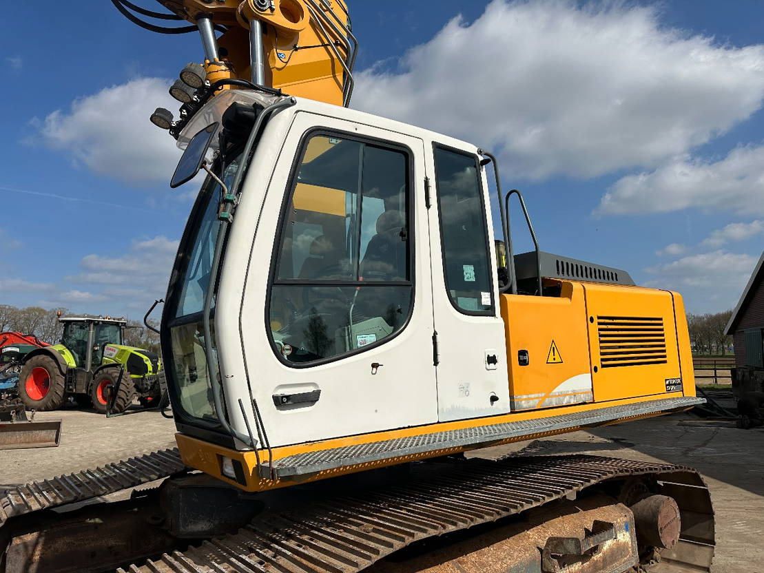 Crawler excavator Liebherr R934C Hdsl: picture 6 Crawler excavator Liebherr R934C Hdsl: picture 6