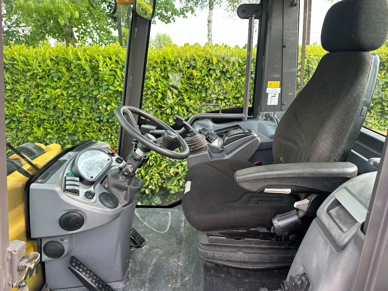 Wheel loader Mecalac AS900: picture 13