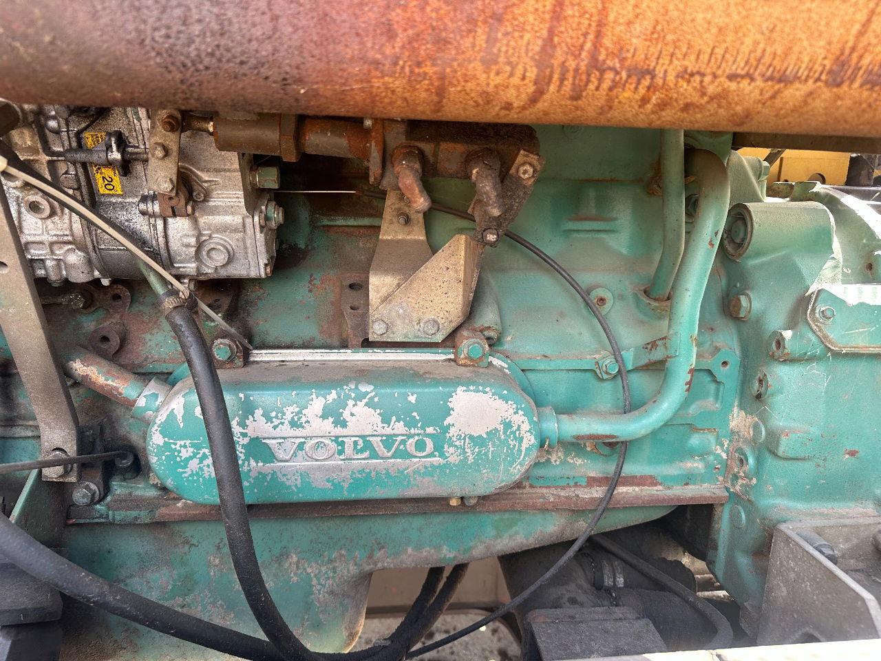 Crawler excavator Volvo EC200: picture 13