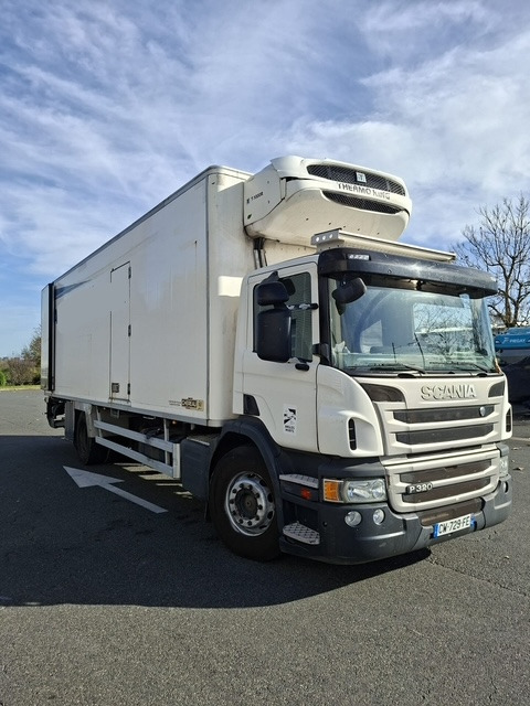 SCANIA P320 - Refrigerator truck: picture 1 SCANIA P320 - Refrigerator truck: picture 1