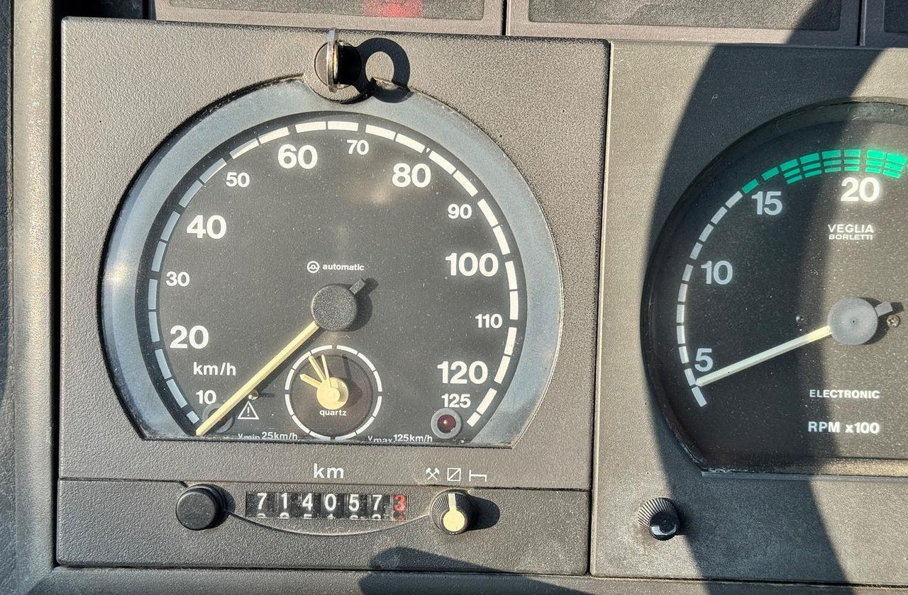 Iveco Eurocargo 150E23 con Gru HIAB - Dropside/ Flatbed truck, Crane truck: picture 3 Iveco Eurocargo 150E23 con Gru HIAB - Dropside/ Flatbed truck, Crane truck: picture 3