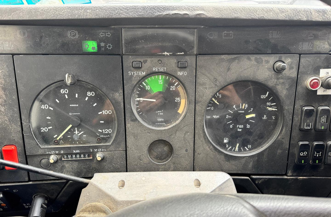 Motrice Mercedes Benz SK 1827 con Gru - Dropside/ Flatbed truck, Crane truck: picture 4 Motrice Mercedes Benz SK 1827 con Gru - Dropside/ Flatbed truck, Crane truck: picture 4