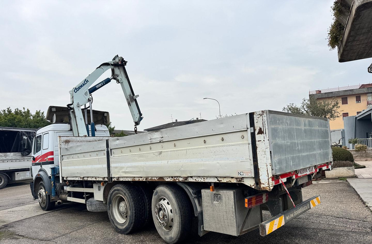 Motrice Mercedes Benz SK 1827 con Gru - Dropside/ Flatbed truck, Crane truck: picture 2 Motrice Mercedes Benz SK 1827 con Gru - Dropside/ Flatbed truck, Crane truck: picture 2