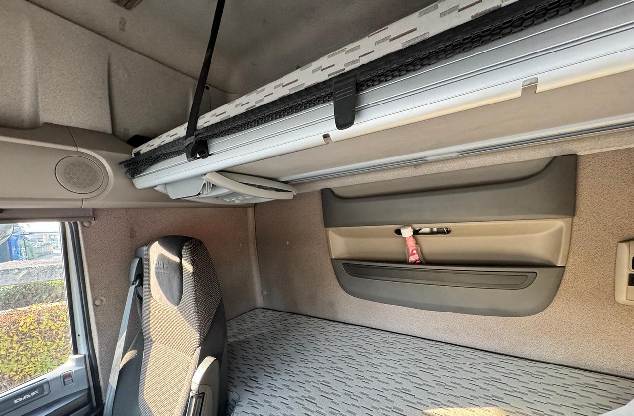 Tractor unit Daf XF 460 FT - euro 6 - 2017: picture 8 Tractor unit Daf XF 460 FT - euro 6 - 2017: picture 8