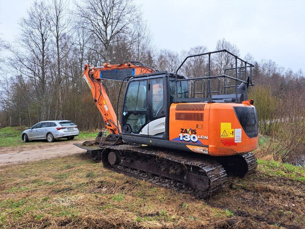 Hitachi ZX 130 LC N-6 - Crawler excavator: picture 3 Hitachi ZX 130 LC N-6 - Crawler excavator: picture 3