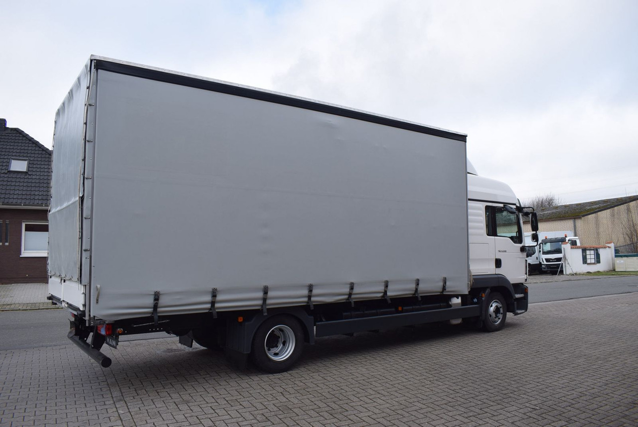 Curtainsider truck MAN TGL 8.220 Schiebeplane 2xSchlafplatz Standheiz.: picture 9