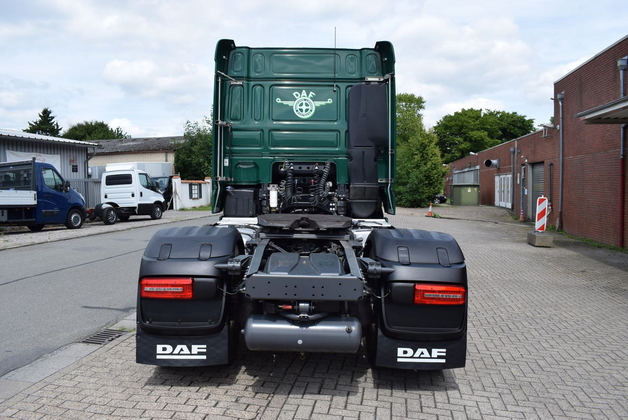 Tractor unit DAF  XF 530 FT Retarder Leder Standklima Hydraulik: picture 7