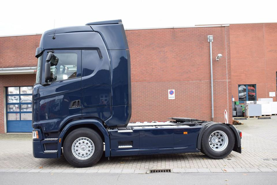 Scania  S 450 Highline 2xTank LED Vollluft Retarder - Tractor unit: picture 3 Scania  S 450 Highline 2xTank LED Vollluft Retarder - Tractor unit: picture 3