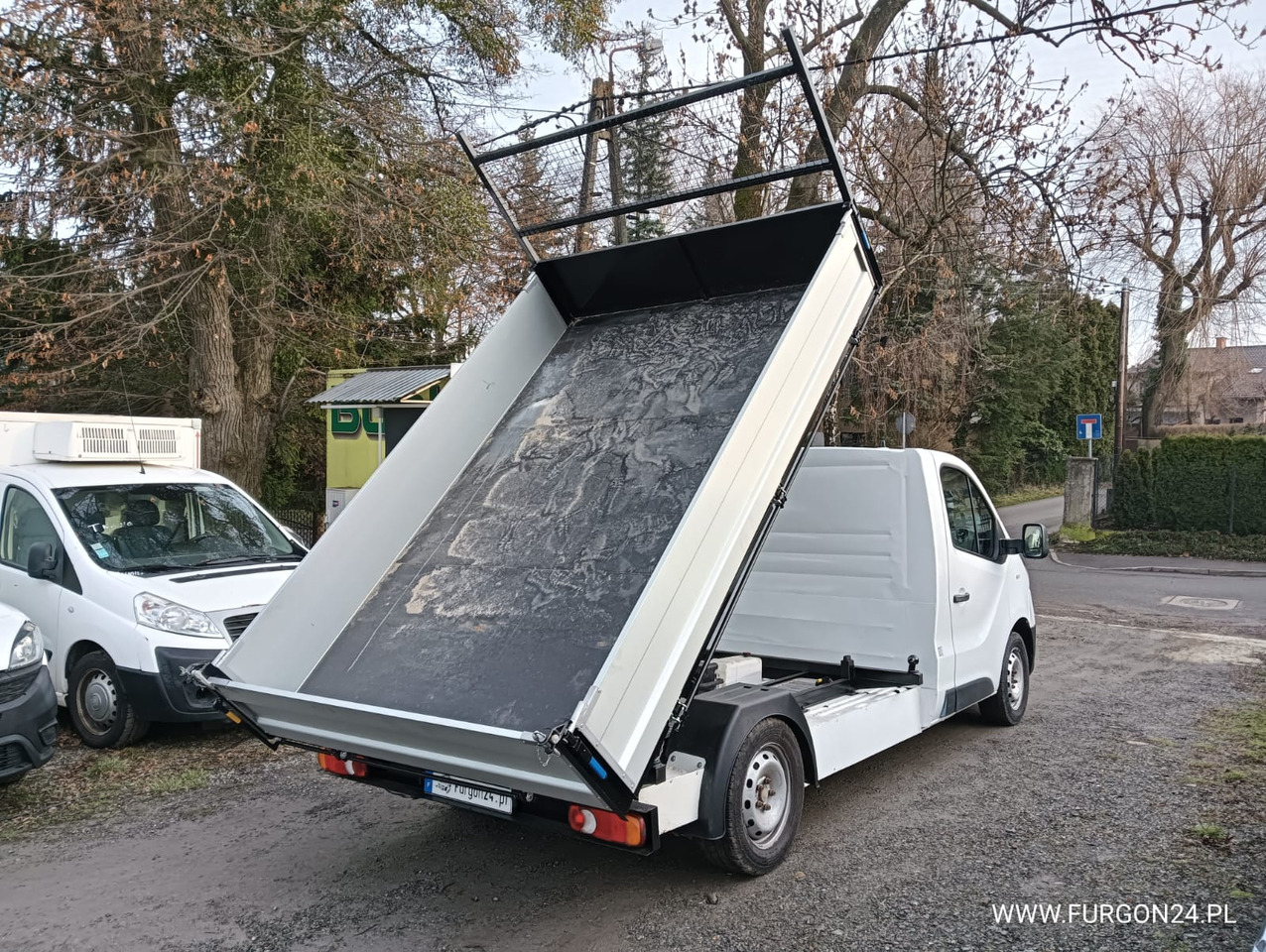 RENAULT TRAFIC WYWROTKA KIPER Z NAJAZDAMI NR 857 - Tipper van: picture 4 RENAULT TRAFIC WYWROTKA KIPER Z NAJAZDAMI NR 857 - Tipper van: picture 4