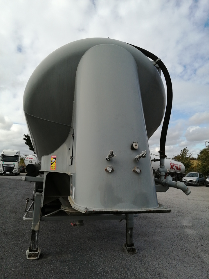 SPITZER - Silo semi-trailer: picture 3 SPITZER - Silo semi-trailer: picture 3