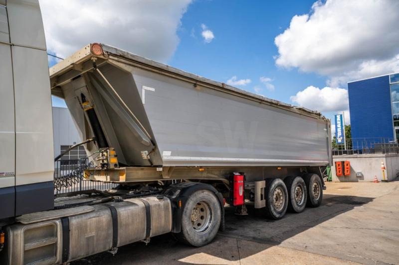Benalu C39C17-ALU + BACHE - 30m3 - Tipper semi-trailer: picture 1 Benalu C39C17-ALU + BACHE - 30m3 - Tipper semi-trailer: picture 1