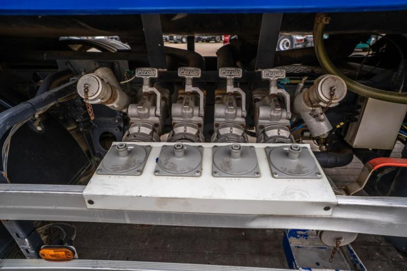 Tank truck DAF LF55 280+ ALU 13000L/4 COMP.: picture 10