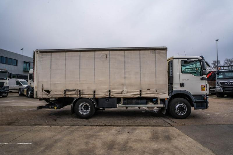 MAN TGM 15.290 BL - Curtainsider truck: picture 3 MAN TGM 15.290 BL - Curtainsider truck: picture 3