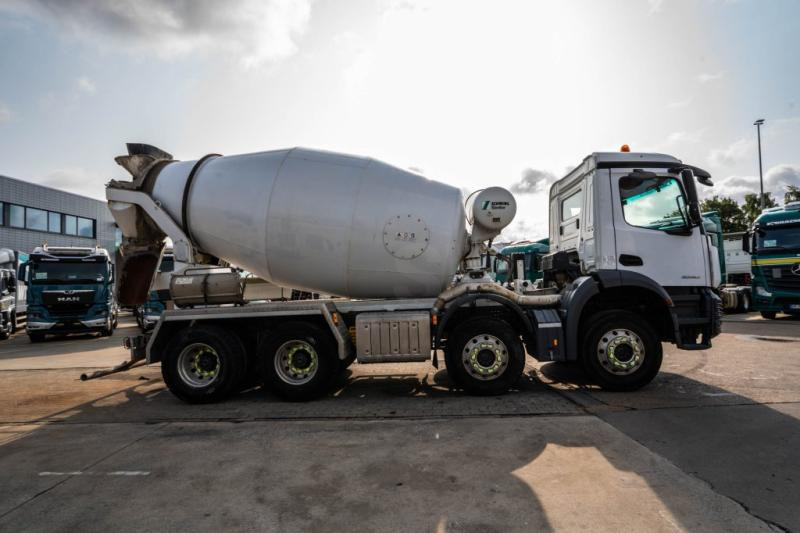 Mercedes AROCS 3240 BB+STETTER 9m3 - Concrete mixer truck: picture 3 Mercedes AROCS 3240 BB+STETTER 9m3 - Concrete mixer truck: picture 3