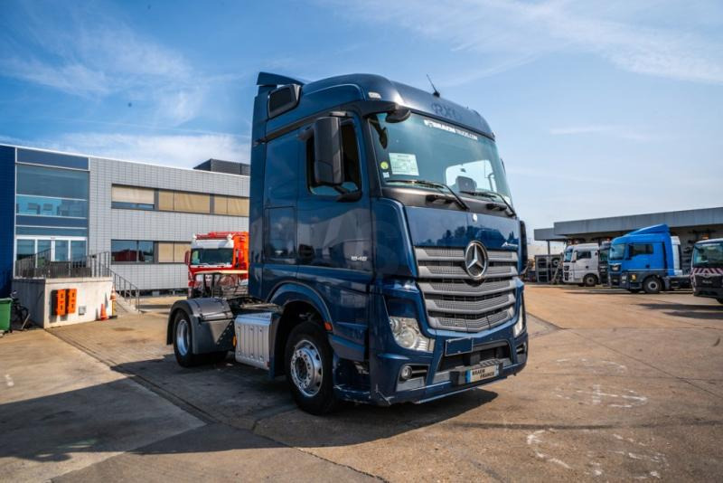 Mercedes ACTROS 1846 LS - Tractor unit: picture 2 Mercedes ACTROS 1846 LS - Tractor unit: picture 2