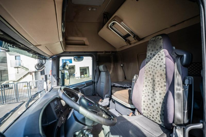 Tractor unit Scania R 440 TOPLINE+ RETARDER: picture 8