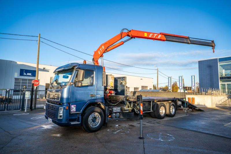 Volvo FM 300-6x2+FASSI 19t/m + 2EXT - Tow truck: picture 1 Volvo FM 300-6x2+FASSI 19t/m + 2EXT - Tow truck: picture 1
