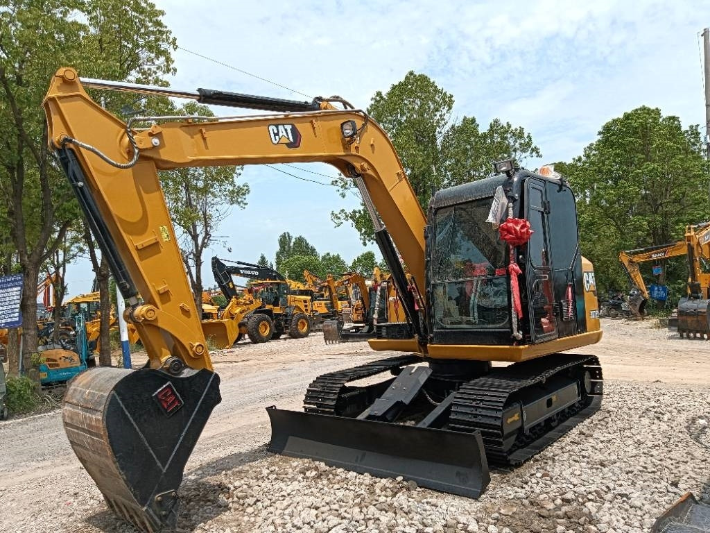 New Crawler excavator CAT 307: picture 1