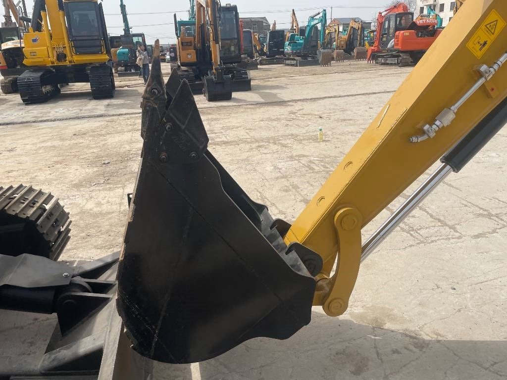 Mini excavator CAT 307E2: picture 9