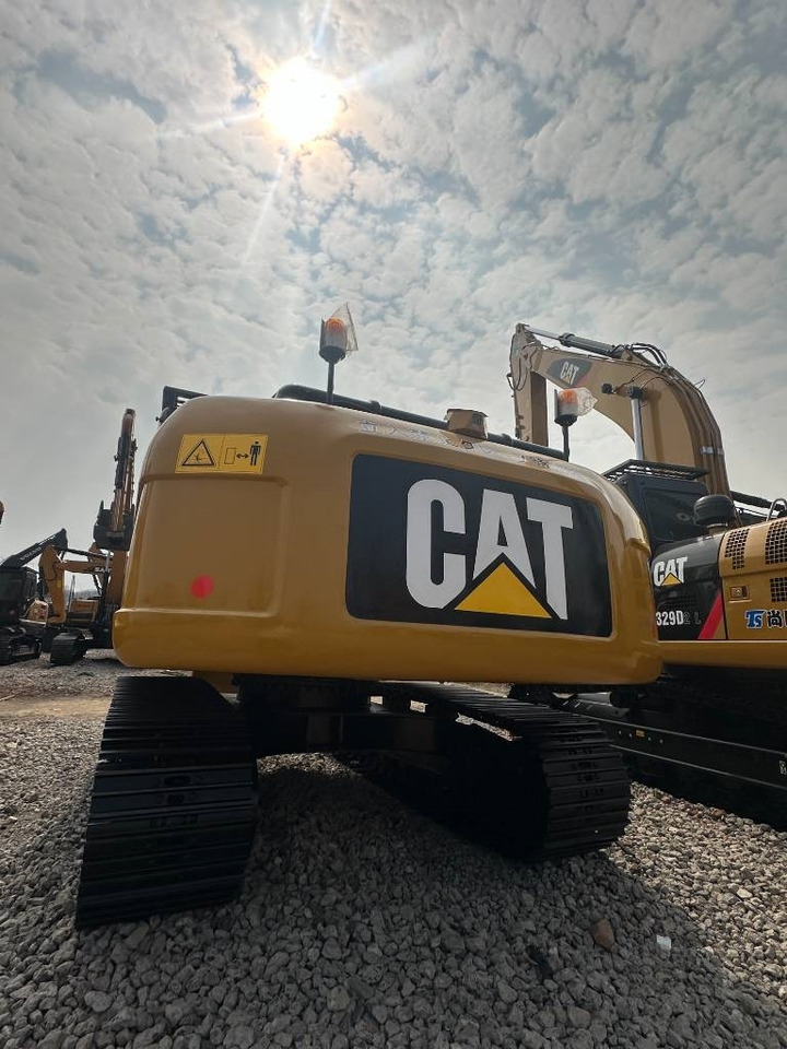 CAT 320D2L - Crawler excavator: picture 4 CAT 320D2L - Crawler excavator: picture 4