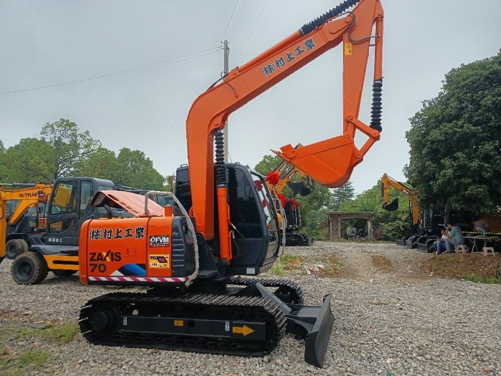 Hitachi ZX70 - Crawler excavator: picture 2 Hitachi ZX70 - Crawler excavator: picture 2