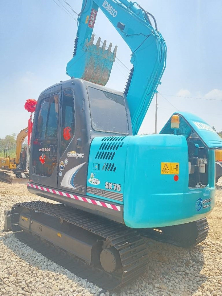 Kobelco sk75-8 - Crawler excavator: picture 3 Kobelco sk75-8 - Crawler excavator: picture 3