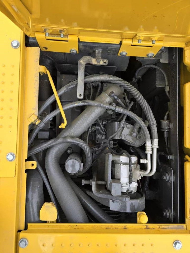 Komatsu PC 128 US-8 - Crawler excavator: picture 5 Komatsu PC 128 US-8 - Crawler excavator: picture 5