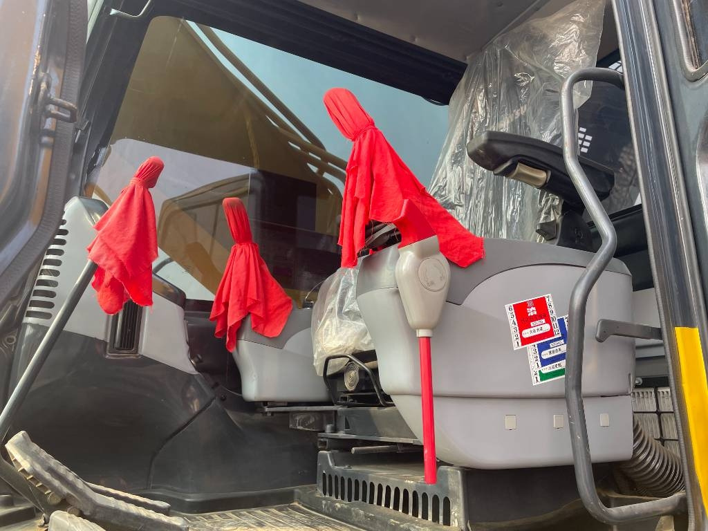 Komatsu PC 350 - Crawler excavator: picture 5 Komatsu PC 350 - Crawler excavator: picture 5