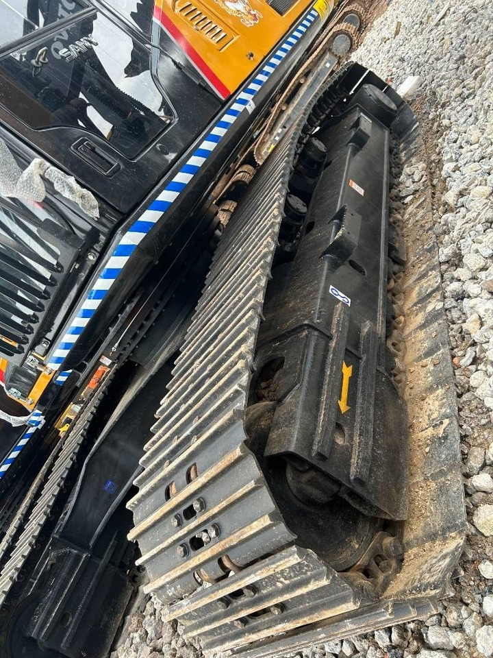 Sany SY 215 C - Crawler excavator: picture 4 Sany SY 215 C - Crawler excavator: picture 4