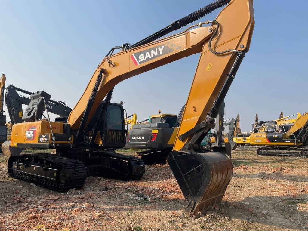 Sany SY 235 - Crawler excavator: picture 3 Sany SY 235 - Crawler excavator: picture 3