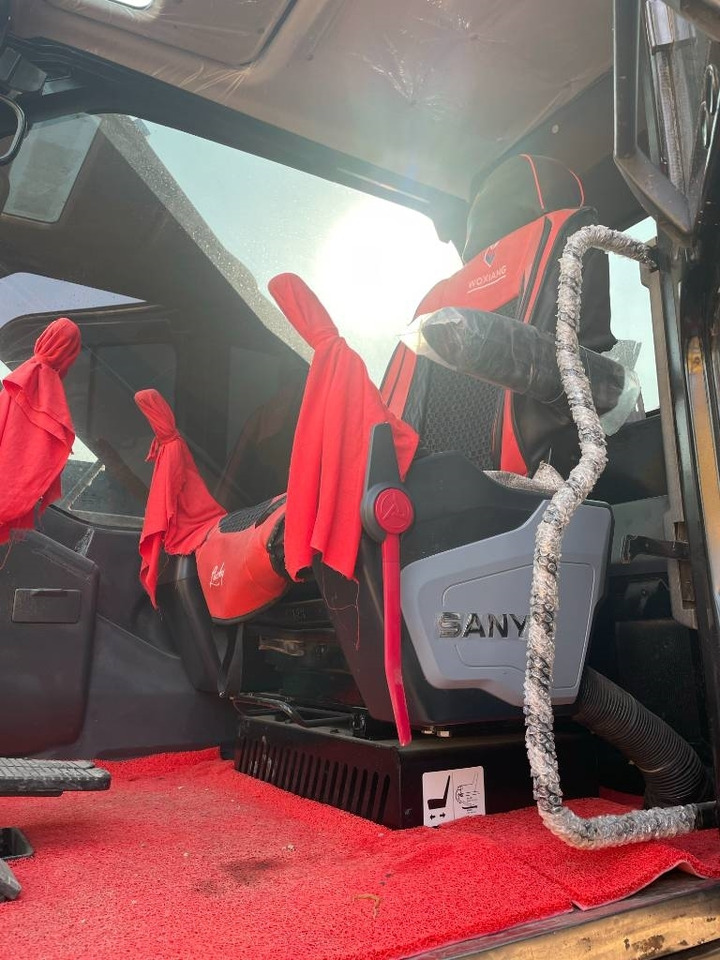 Sany SY 235 - Crawler excavator: picture 2 Sany SY 235 - Crawler excavator: picture 2