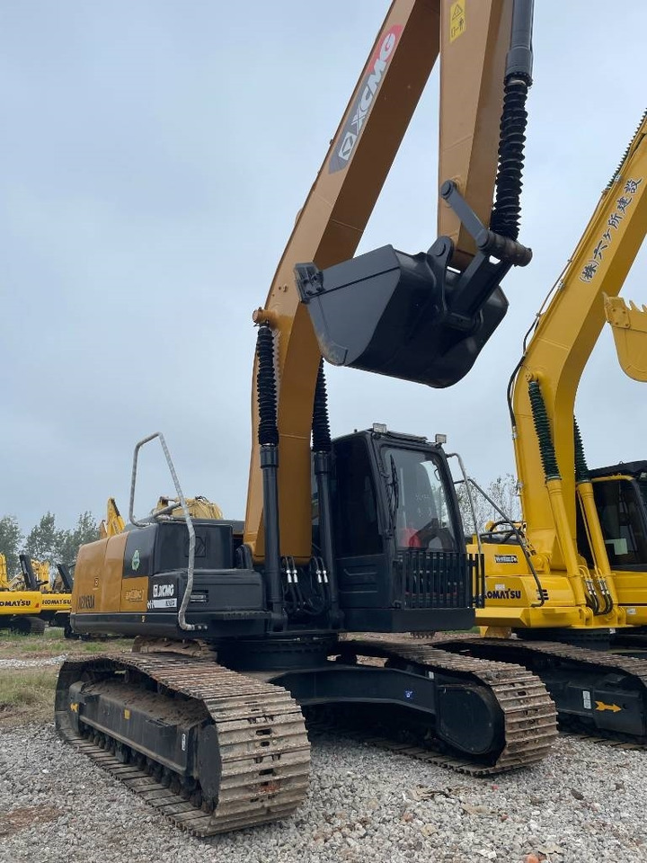 XCMG XE 215 DA - Crawler excavator: picture 2 XCMG XE 215 DA - Crawler excavator: picture 2