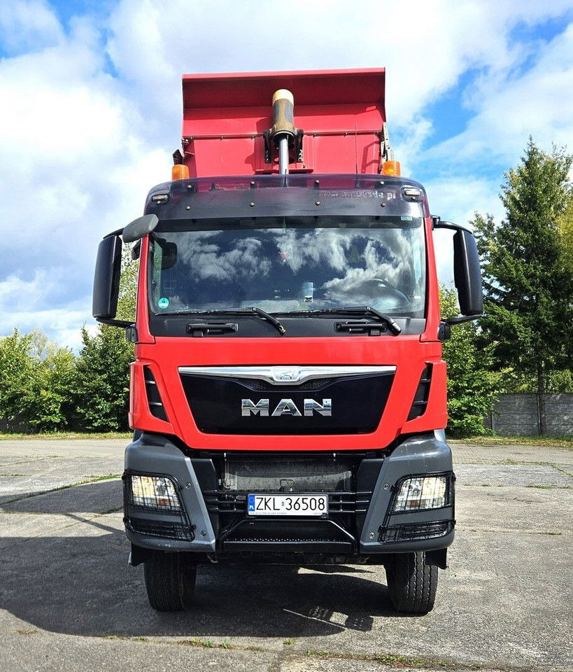MAN TGS 41.480 8x8 - Tipper - Mileage only 224 078 km - Tipper: picture 3 MAN TGS 41.480 8x8 - Tipper - Mileage only 224 078 km - Tipper: picture 3