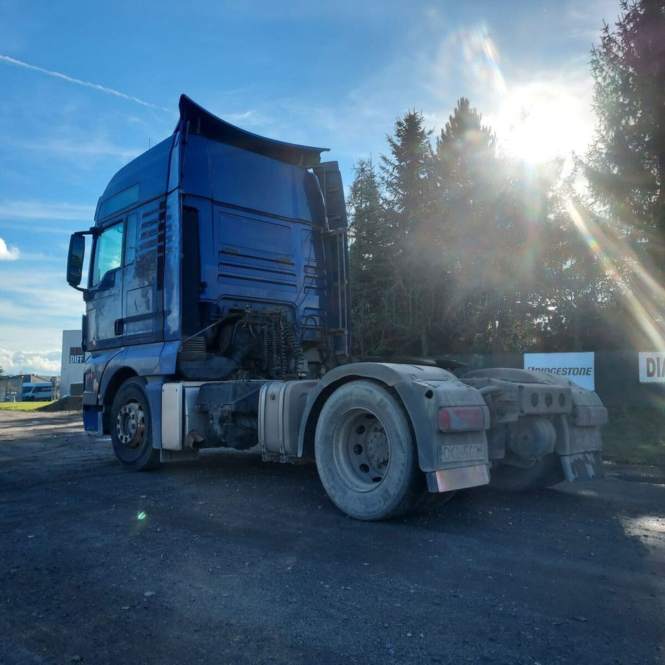 MAN TGX 18.440 -2011- retarder - automatic gearbox - Tractor unit: picture 3 MAN TGX 18.440 -2011- retarder - automatic gearbox - Tractor unit: picture 3