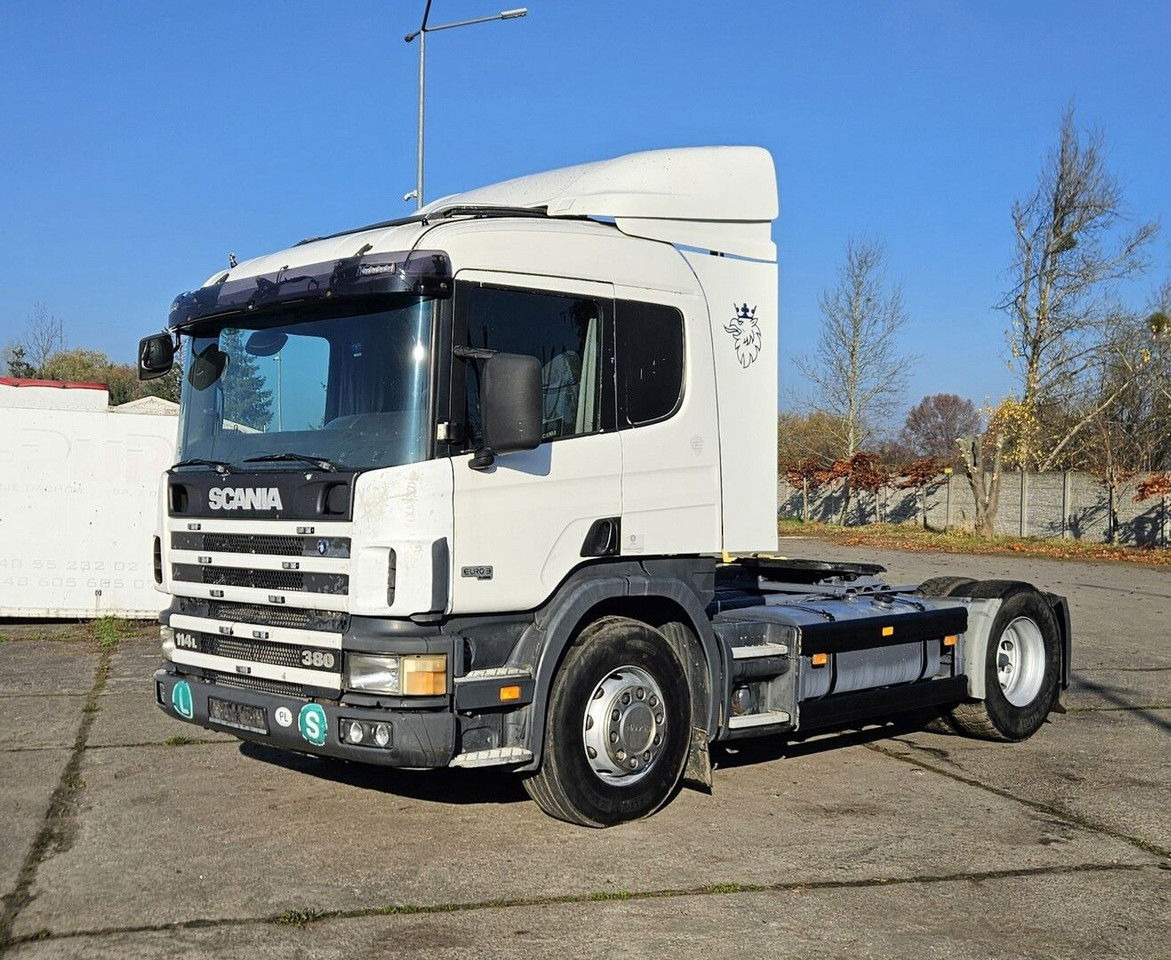 Tractor unit Scania 114 380: picture 1