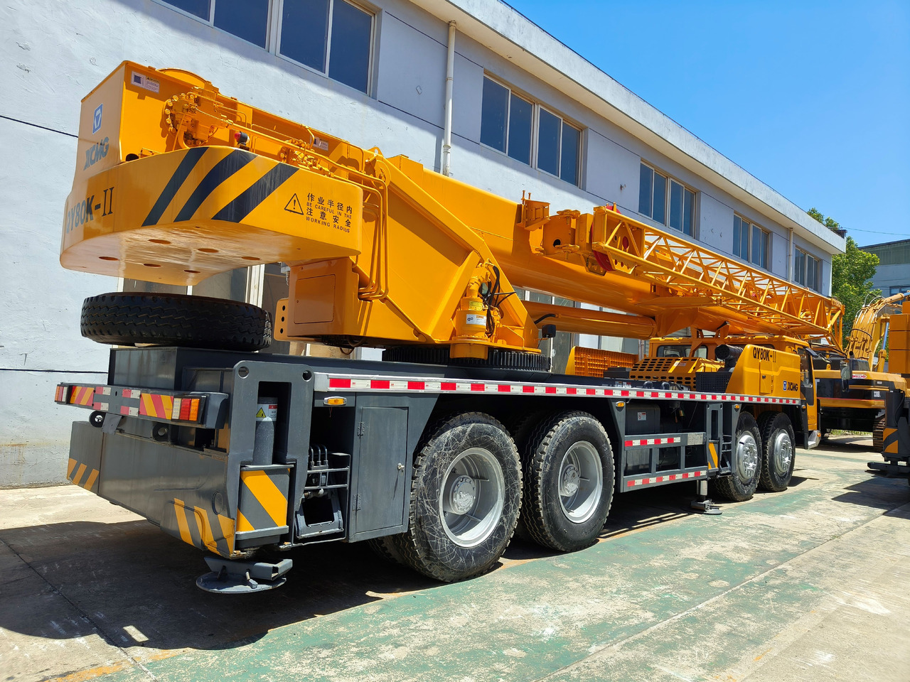 XCMG QY80K used xcmg truck crane - Mobile crane: picture 4 XCMG QY80K used xcmg truck crane - Mobile crane: picture 4