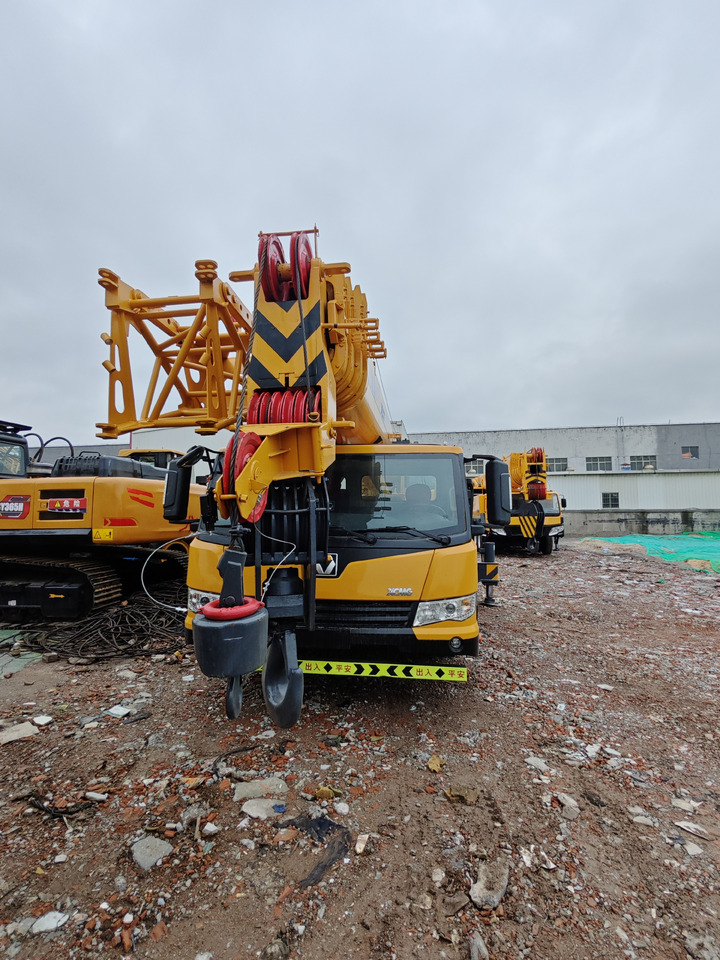 XCMG XCT50 - Mobile crane: picture 4 XCMG XCT50 - Mobile crane: picture 4