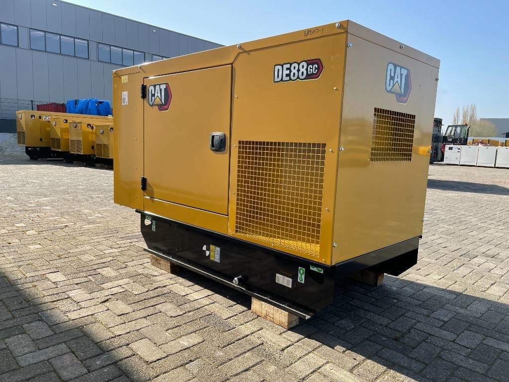 CAT DE88GC - 88 kVA Stand-by Generator Set - DPX-18207 - Generator set: picture 3 CAT DE88GC - 88 kVA Stand-by Generator Set - DPX-18207 - Generator set: picture 3